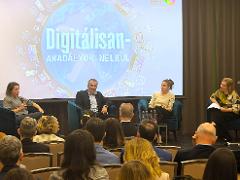 A konferenciát kerekasztal-beszélgetés zárta