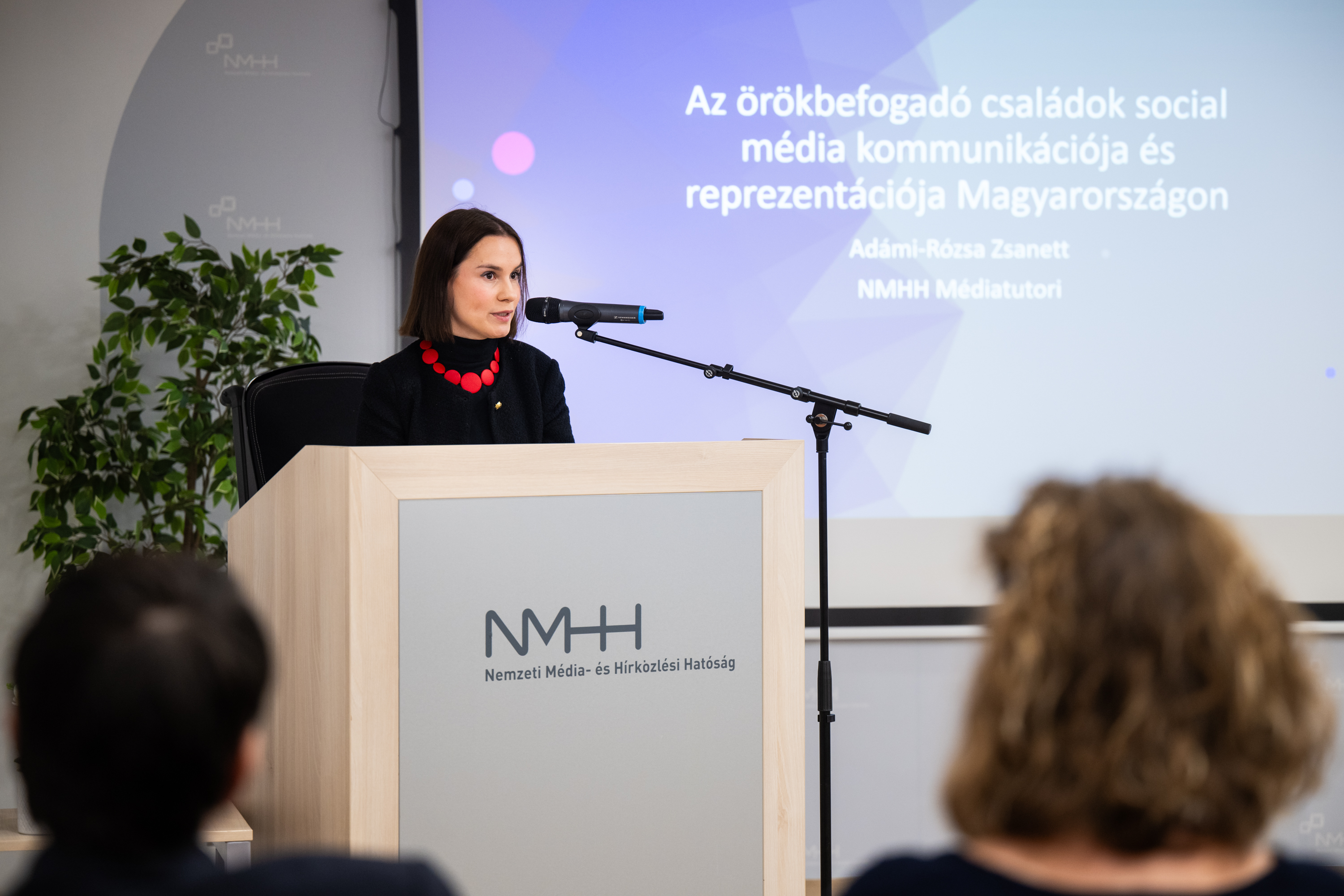 Adámi-Rózsa Zsanett kutató elóadása