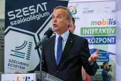 Horváth Zoltán, a Széchenyi István Egyetem Gépészmérnöki, Informatikai és Villamosmérnöki Kar dékánja