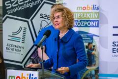 Lukács Eszter, a Széchenyi István Egyetem nemzetközi és stratégiai kapcsolatokért felelős elnökhelyettese